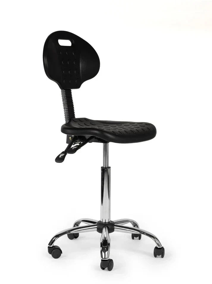 Ergonomischer Arbeitshocker Schwarz mit Lehne auf Rollen