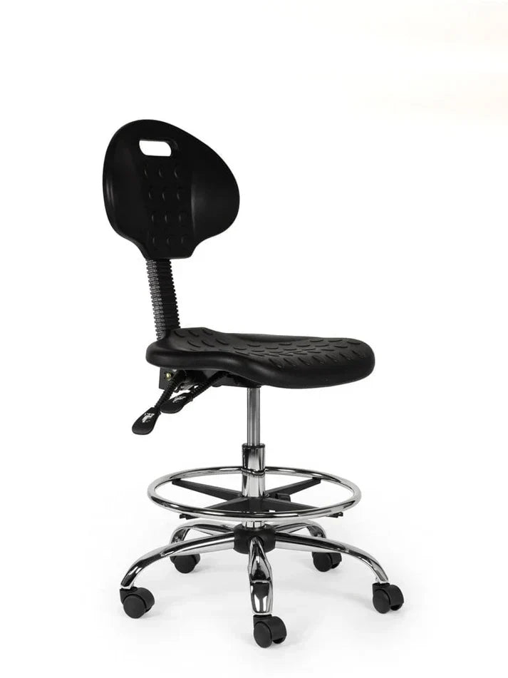 Ergonomischer Arbeitshocker Schwarz mit Lehne auf Rollen