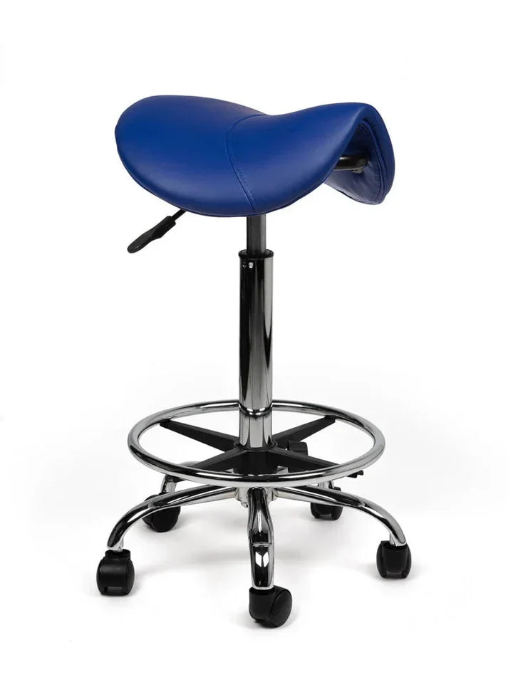 Sattelhocker Blau auf Rollen