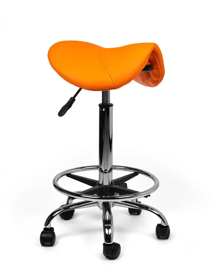 Sattelhocker Orange auf Rollen